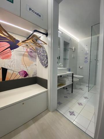 Duomo26 Boutique Apartment Desenzano del Garda Bagian luar foto
